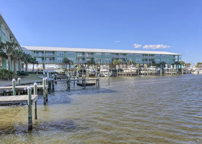 Navy Cove Harbor 1104 Apartment