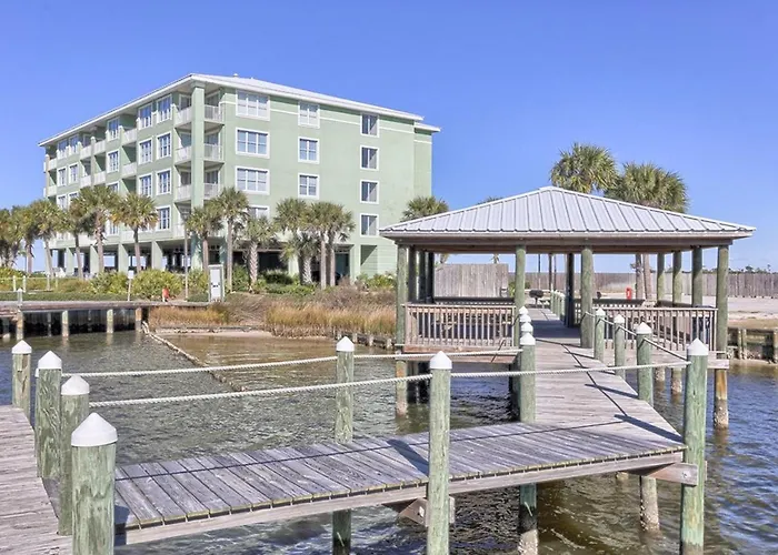 Navy Cove Harbor 1104 *