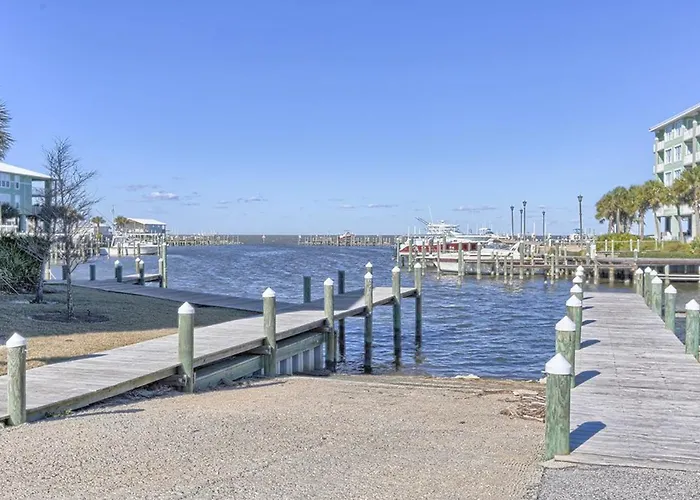 Navy Cove Harbor 1104 *